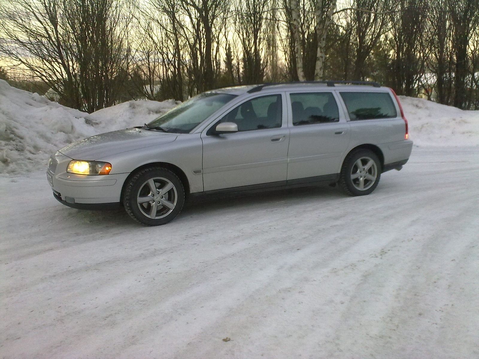 2005 volvo v70 rims