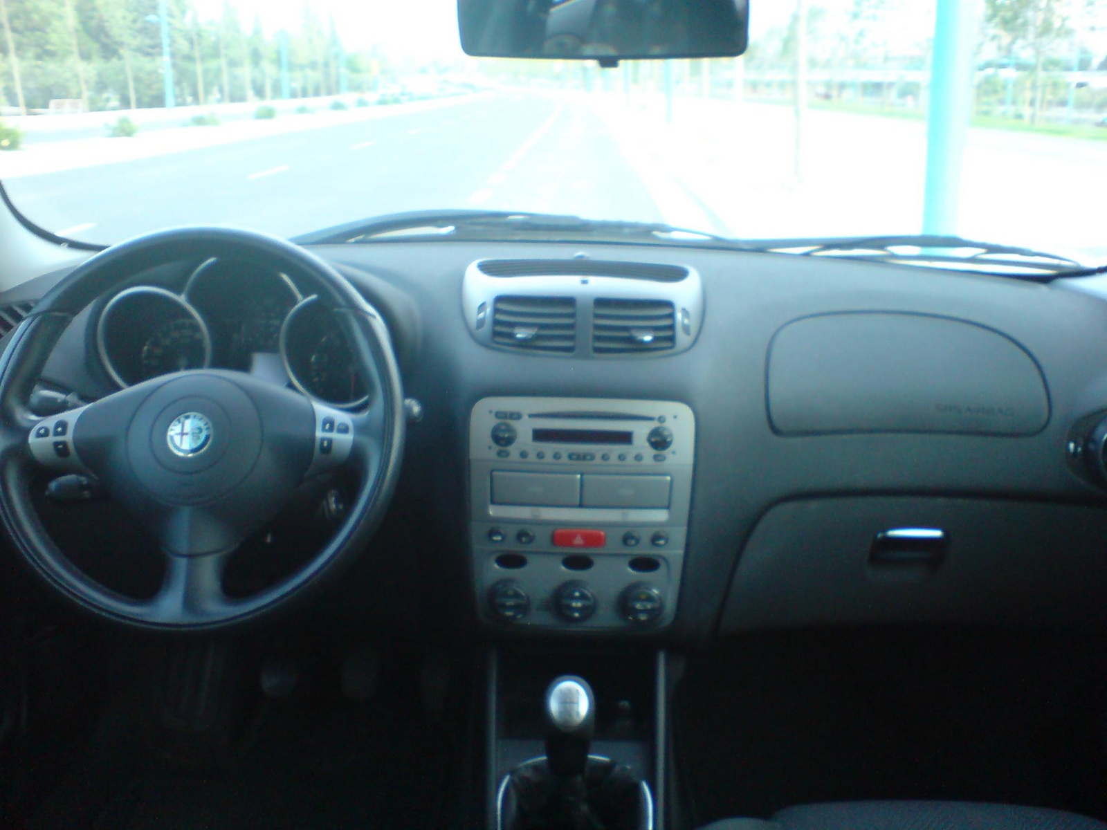 2003 Alfa Romeo 147 - Interior Pictures - CarGurus