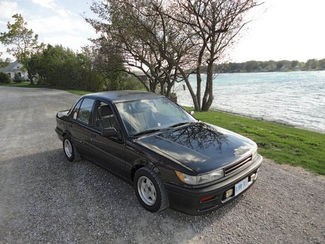 Mitsubishi mirage 1992