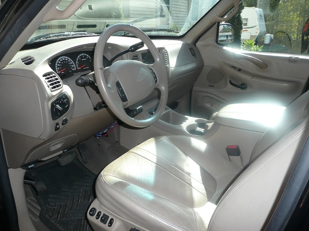 2002 Ford expedition interior pictures #3