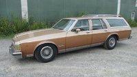 1980 Oldsmobile Custom Cruiser Overview 1980 Oldsmobile Custom Cruiser Overview