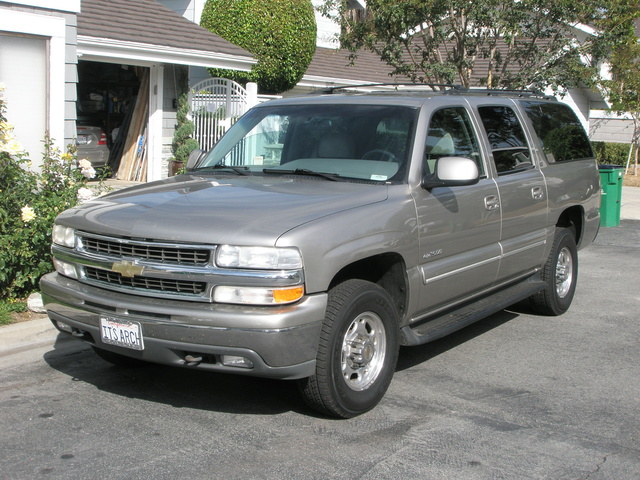 chevrolet suburban 2000