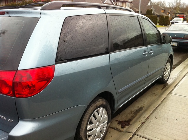 2006 toyota sienna van