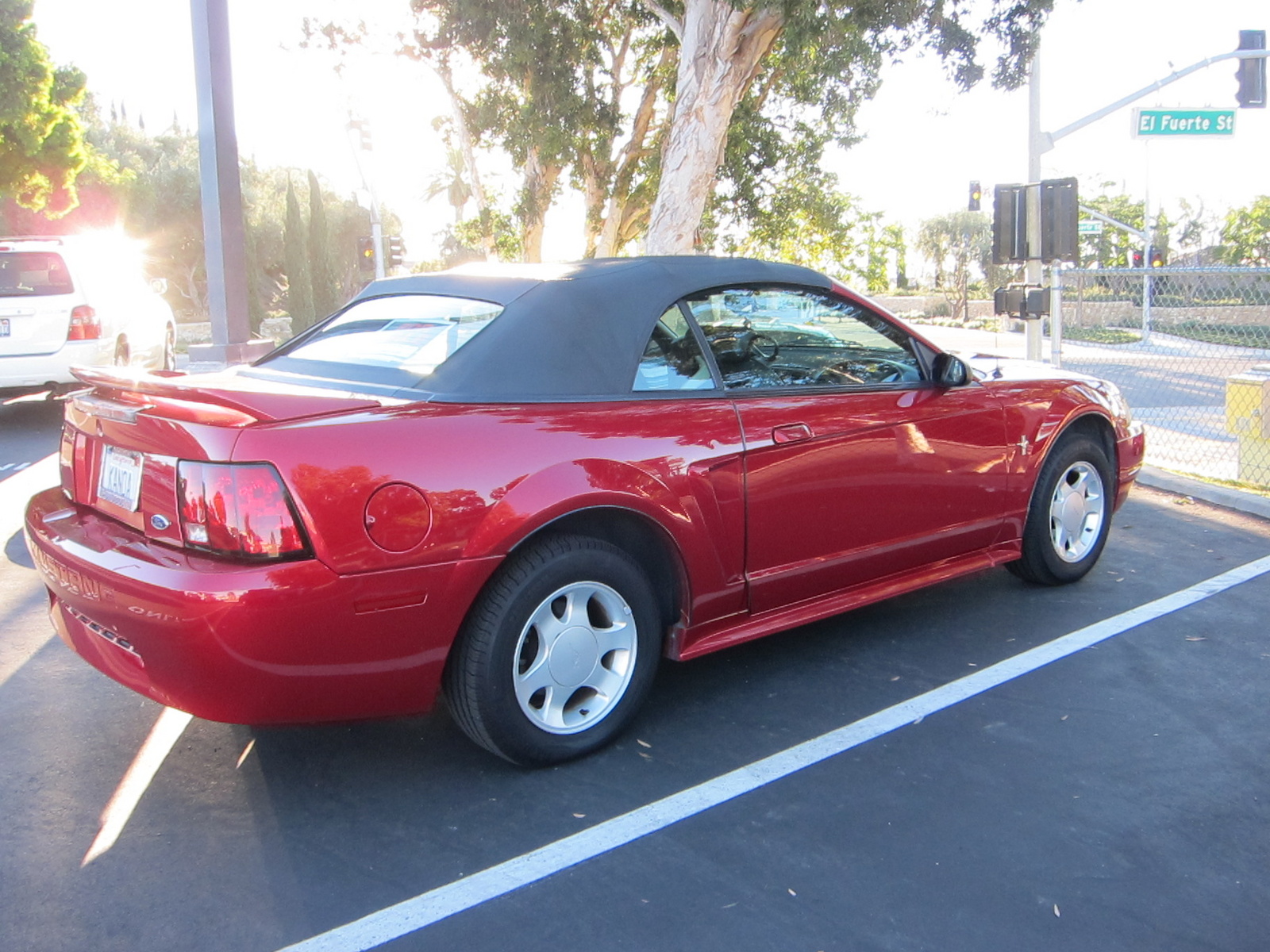 2000 Ford mustang base convertible #4