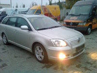 2003 Toyota Avensis Overview 2003 Toyota Avensis Overview