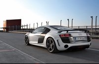 R8 R8