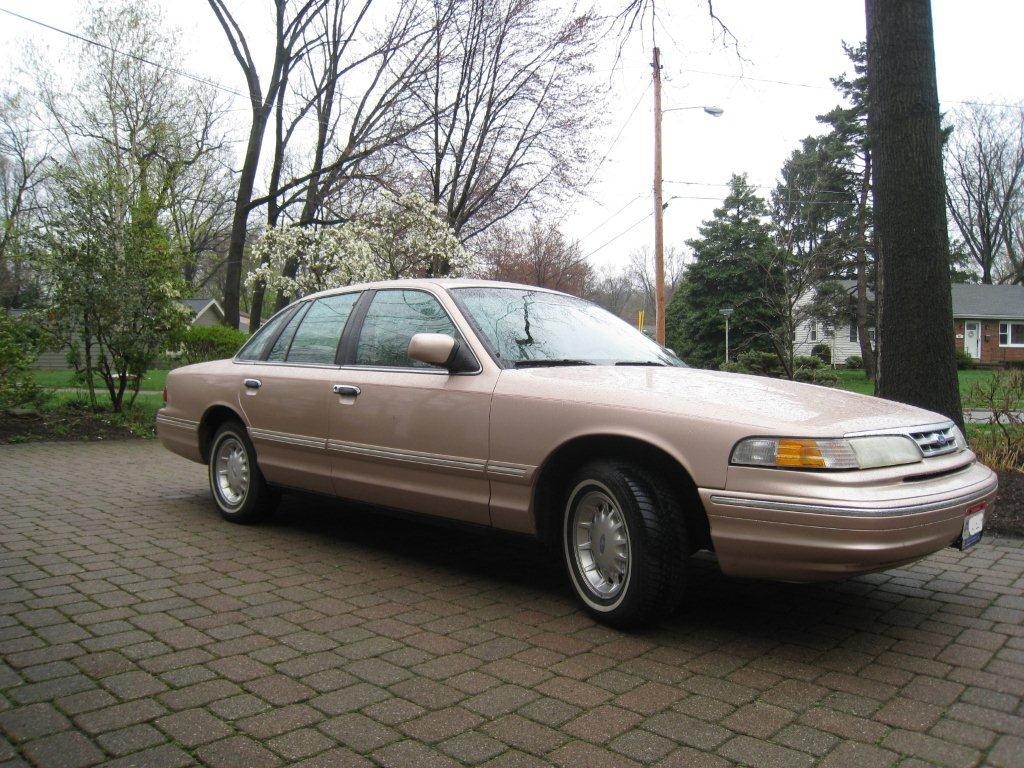 1996 Ford crown victoria lx reviews #2