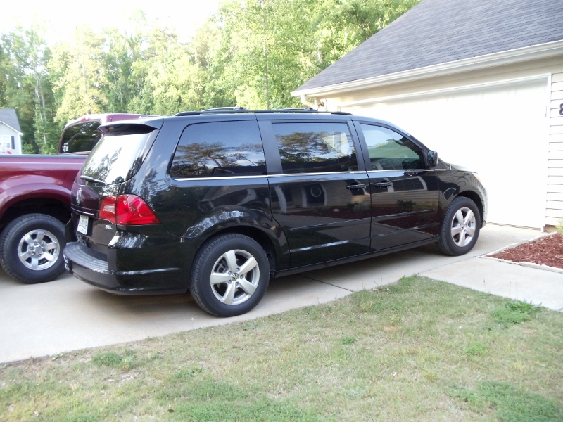 2009 Volkswagen Routan - Pictures - CarGurus