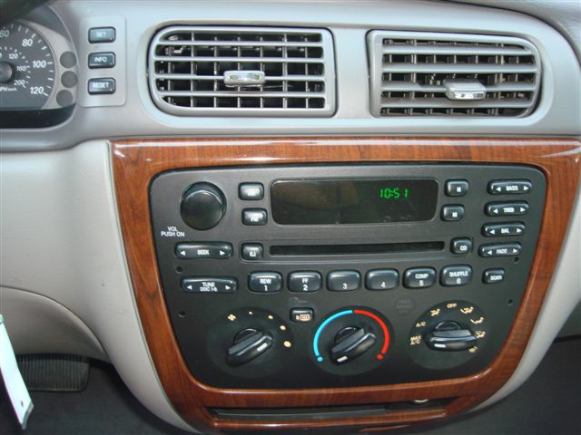 2005 Ford taurus interior #2
