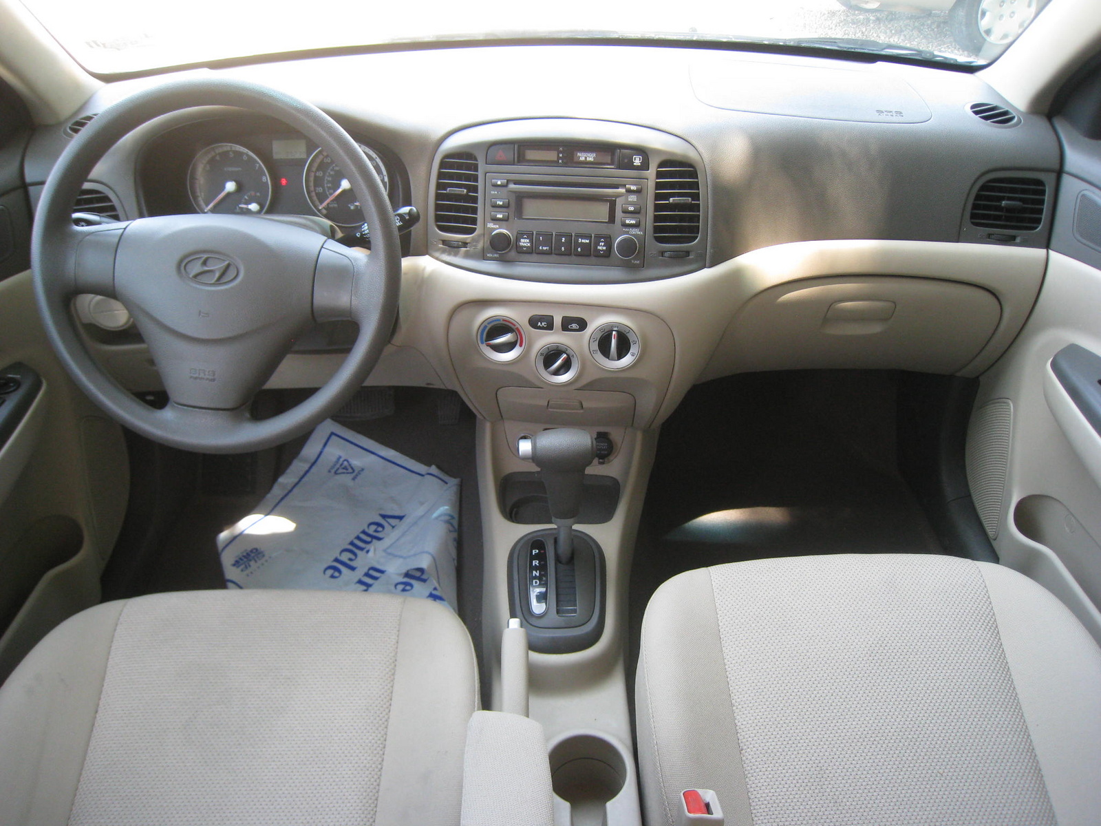 Hyundai accent 2008 фото