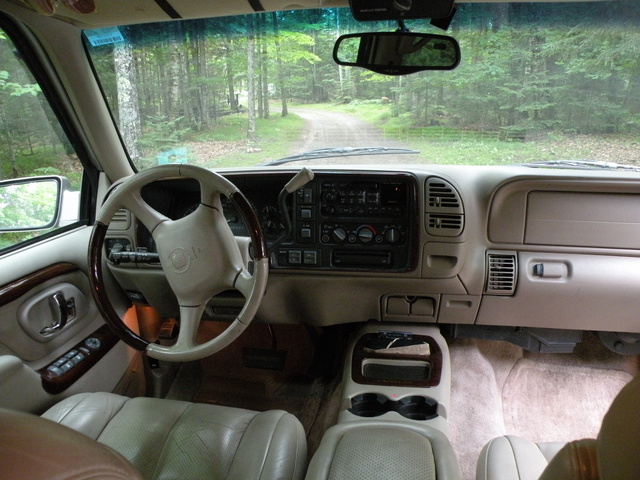 2000 Cadillac Escalade Pictures Cargurus