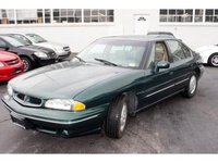 1993 Pontiac Bonneville Overview 1993 Pontiac Bonneville Overview