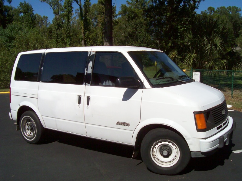 2005 Chevrolet Astro Cargo Van - Overview - CarGurus