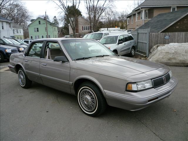 1994 Oldsmobile Cutlass Ciera - Pictures - CarGurus