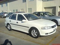2000 Holden Vectra Overview 2000 Holden Vectra Overview