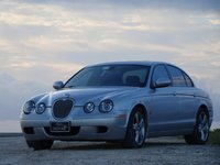 2006 Jaguar S-TYPE R Overview