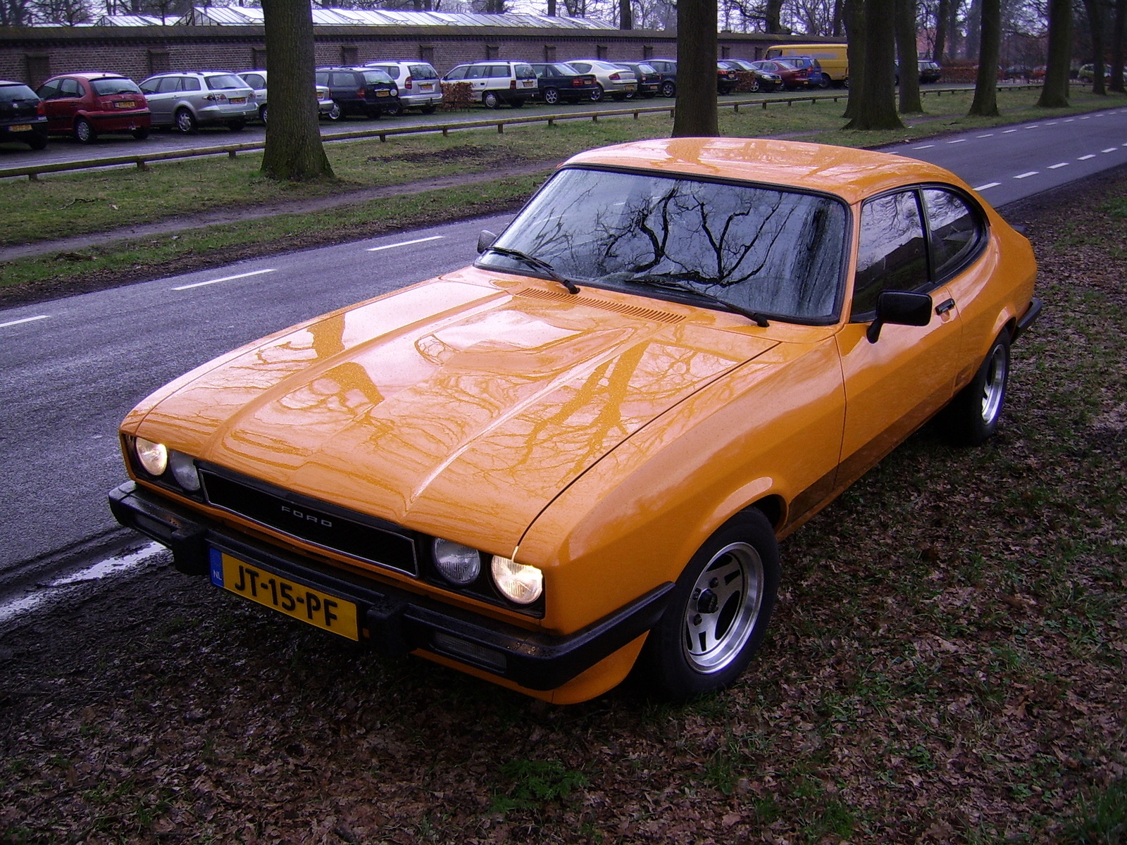 Форд капри фот. Ford Capri 1983. Форд капри 1983. Ford Capri 1.3 1997. Ford Capri 3 поколение.