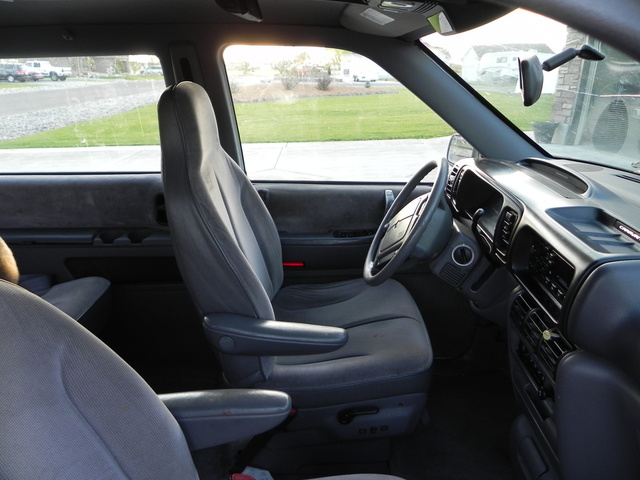 1995 Dodge Caravan Pictures Cargurus