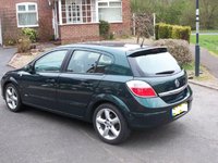 2004 Vauxhall Astra Overview 2004 Vauxhall Astra Overview
