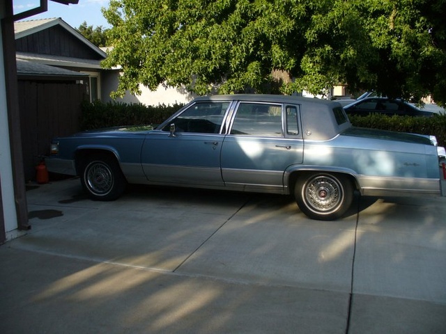 1990 Cadillac Brougham Pictures Cargurus
