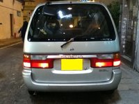 1998 Nissan Serena Overview 1998 Nissan Serena Overview