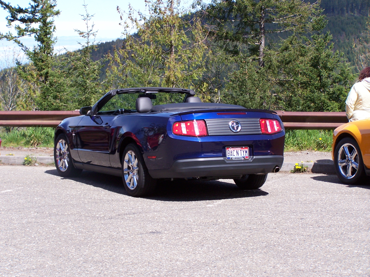 2010 Ford mustang v6 convertible review