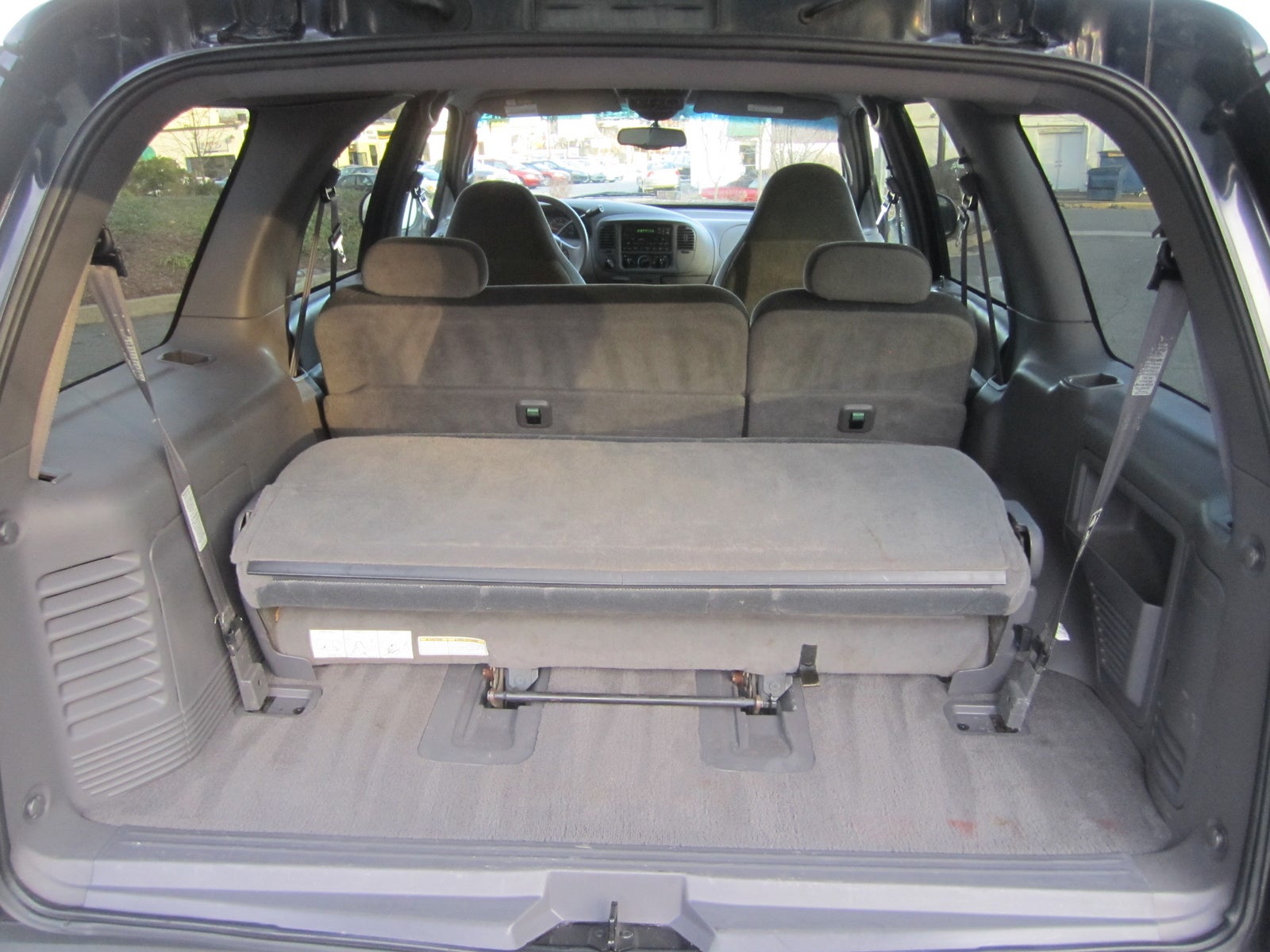 2000 Ford expedition interior