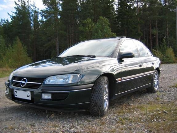 Опель омега б 1998. Opel Omega b 1998. Opel Omega 1998. Опель Омега 1998 2.0.