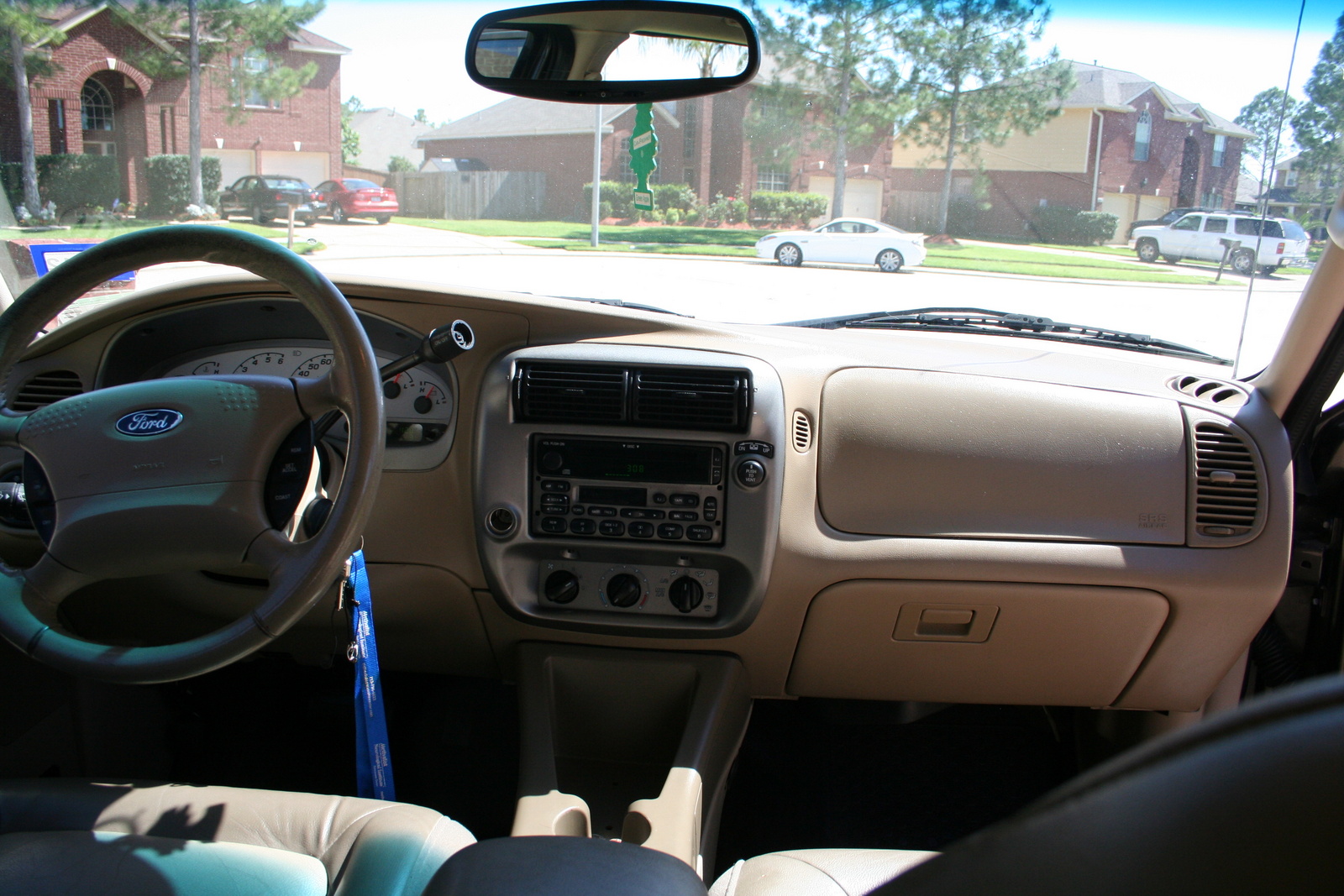 2005 Ford explorer sport trac interior #2
