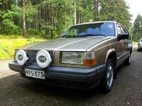 1992 Volvo 740 Overview 1992 Volvo 740 Overview