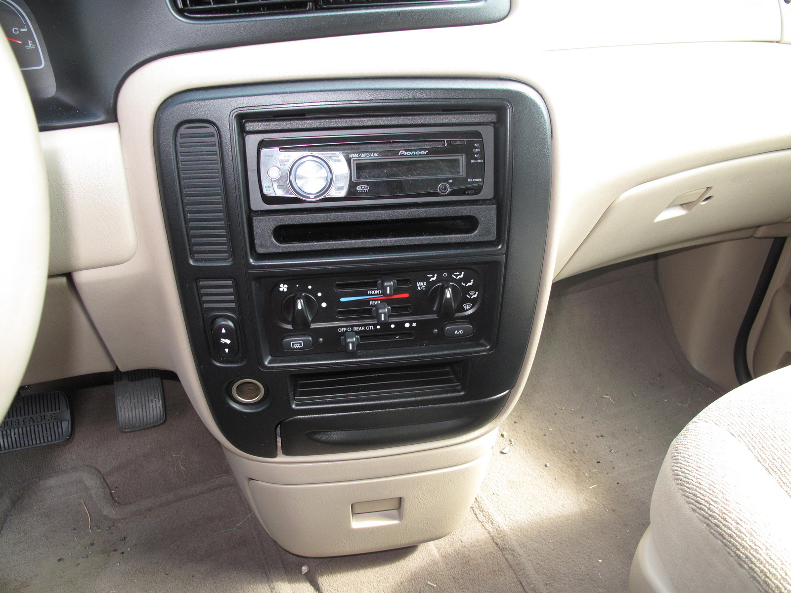 Ford windstar interior dimensions #10