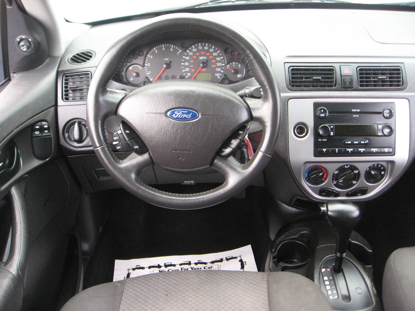 2007 Ford focus hatchback interior #6