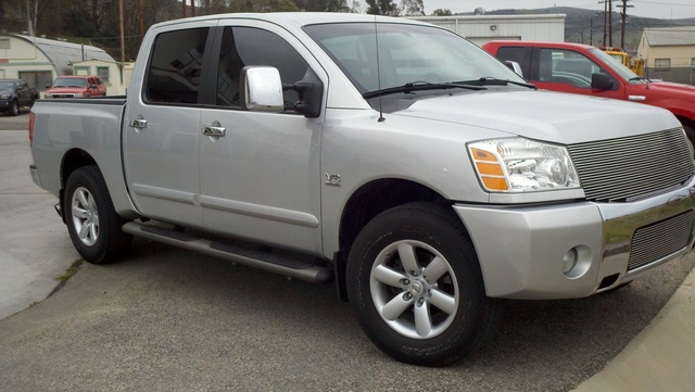 Nissan titan 2004