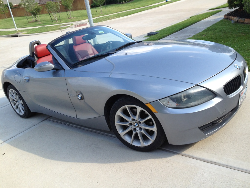 BMW z4 Silver 2011