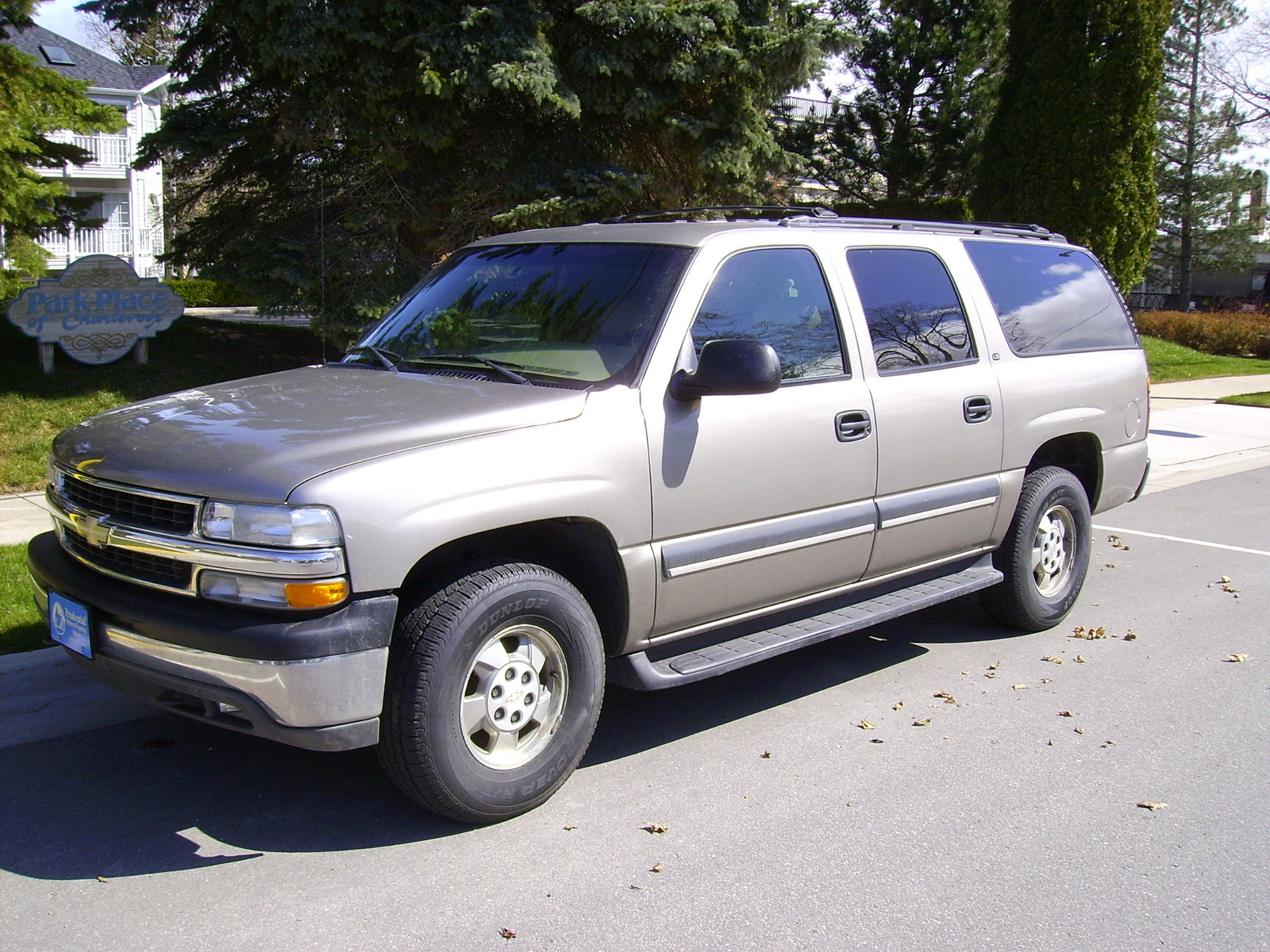 2002 Chevrolet Suburban - Pictures - CarGurus