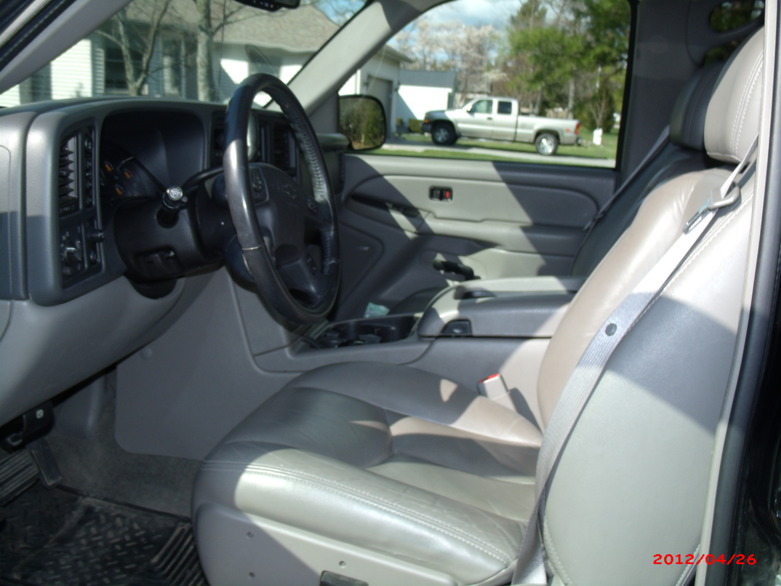 2005 Chevrolet Tahoe - Interior Pictures - CarGurus