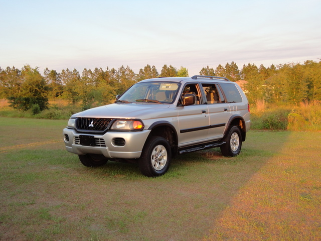 Mitsubishi montero sport 2003