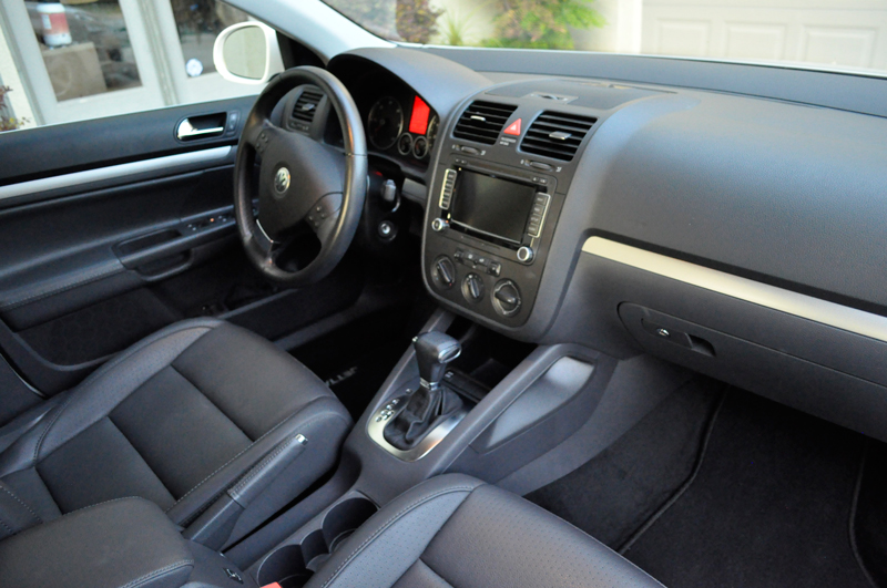 VW Jetta 2012 Interior