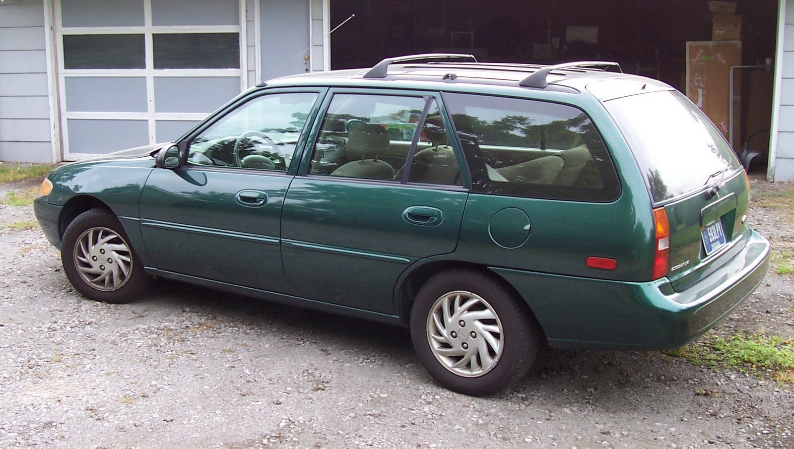 1999 Ford escort se wagon mpg #8