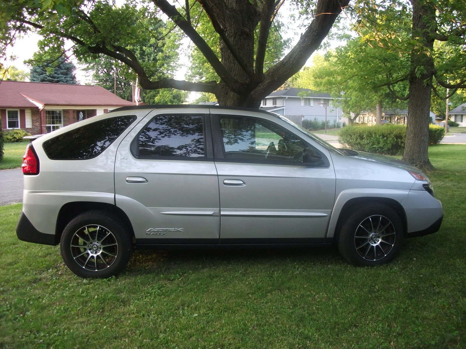 Pontiac Aztek РєРѕРЅС†РµРїС‚