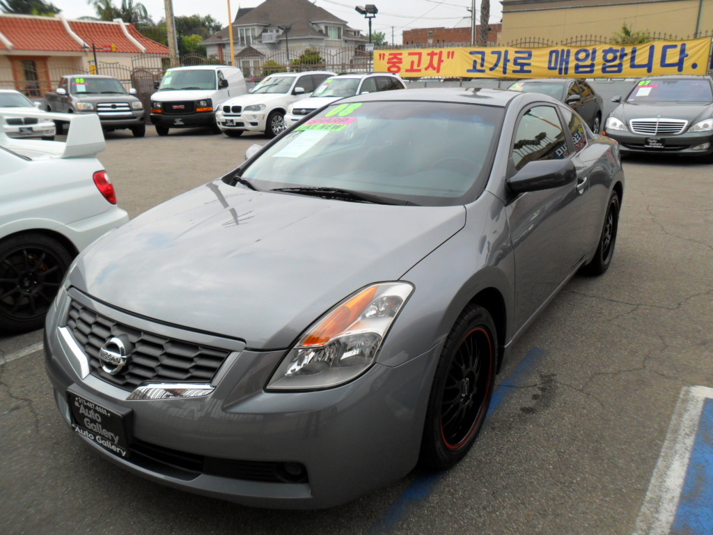 2011 nissan altima coupe manual