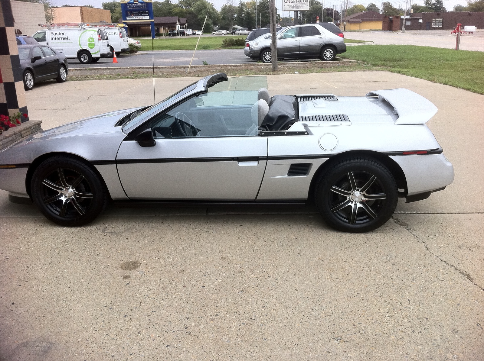 1987 Ford fiero #4