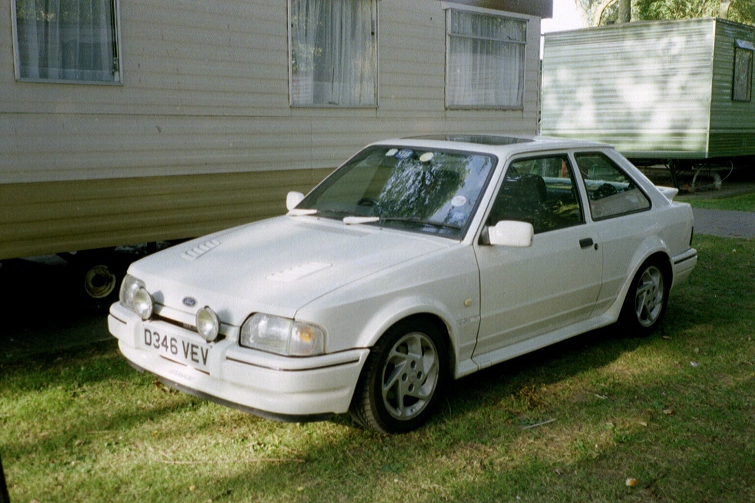 ford escort 1987