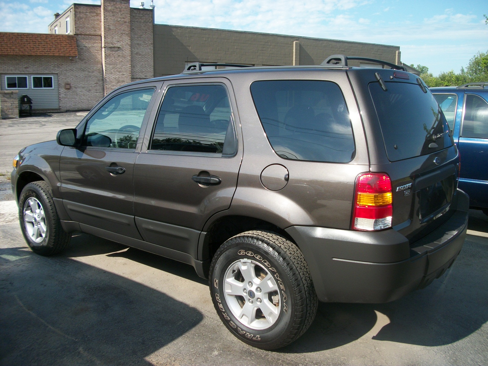2006 Ford escape xlt safety rating