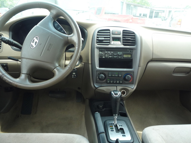 2002 Hyundai Sonata  Interior Pictures  CarGurus