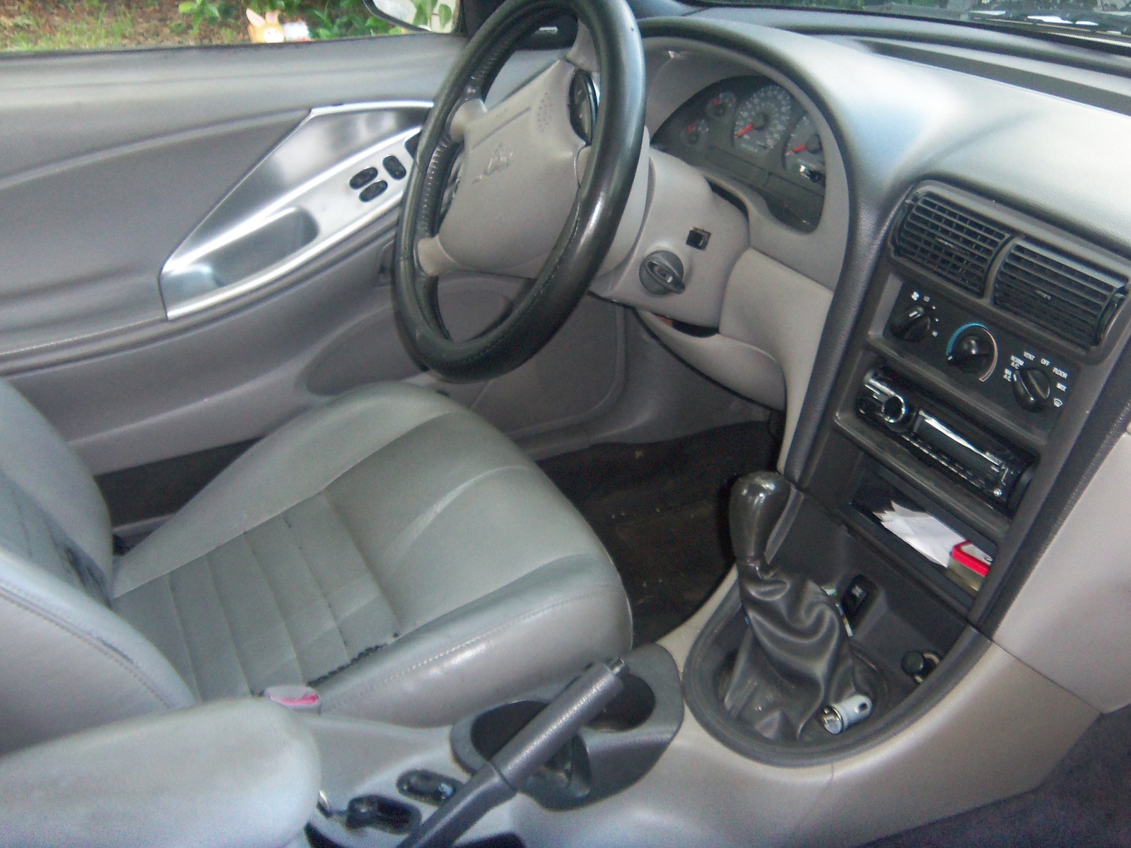 2000 Ford mustang interior colors #2