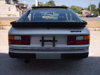 944 944