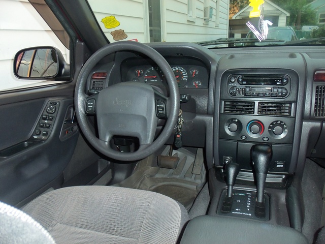 Jeep Cherokee 2000 Sport