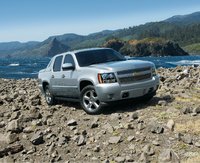 Chevrolet Avalanche Overview