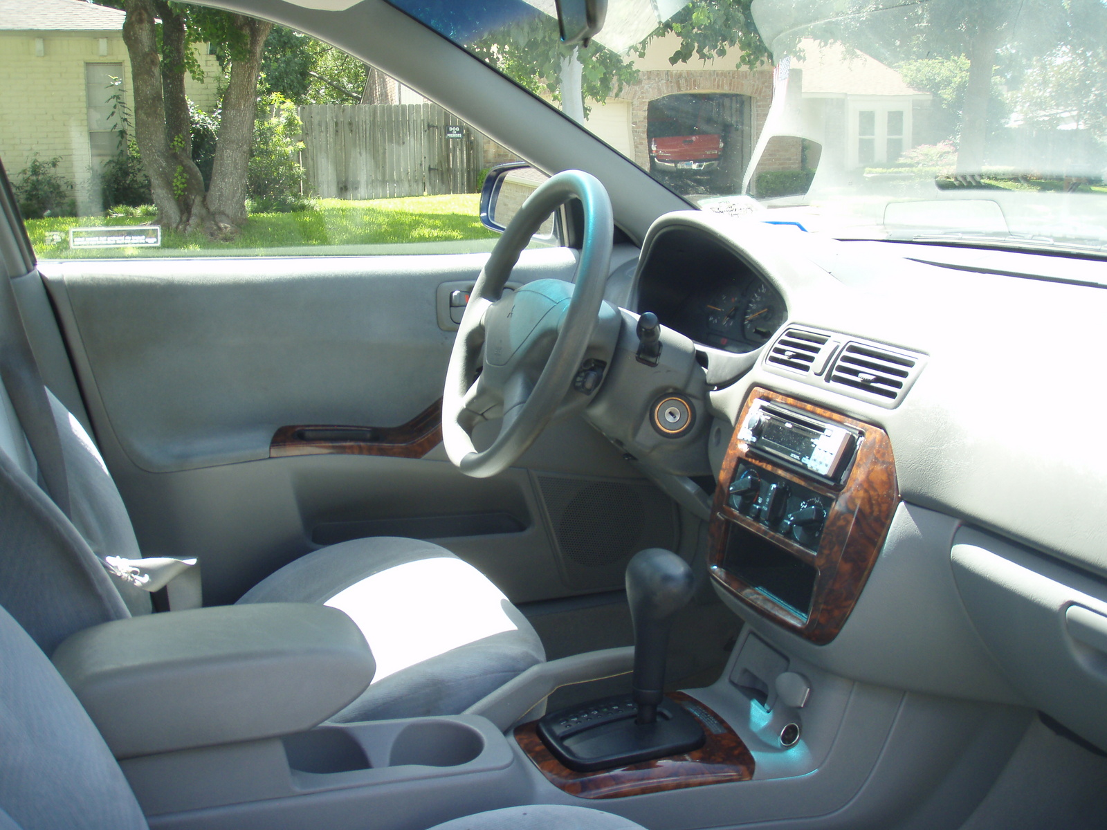 Mitsubishi Galant 2001 Interior